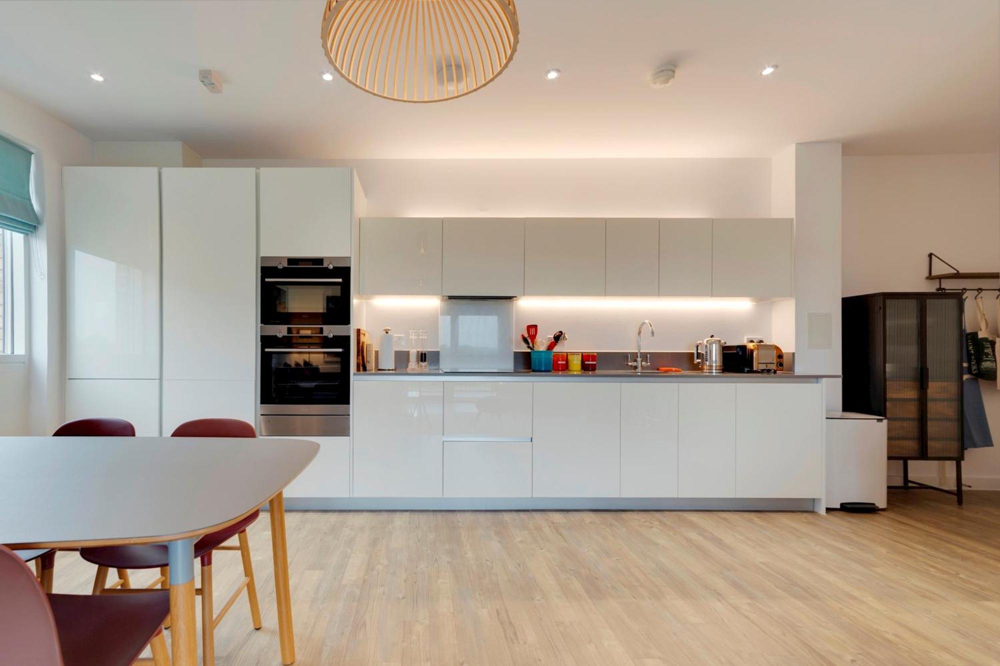 Pass The Keys Stunning And Spacious Modern Flat - Own Car Park CBG Exterior foto
