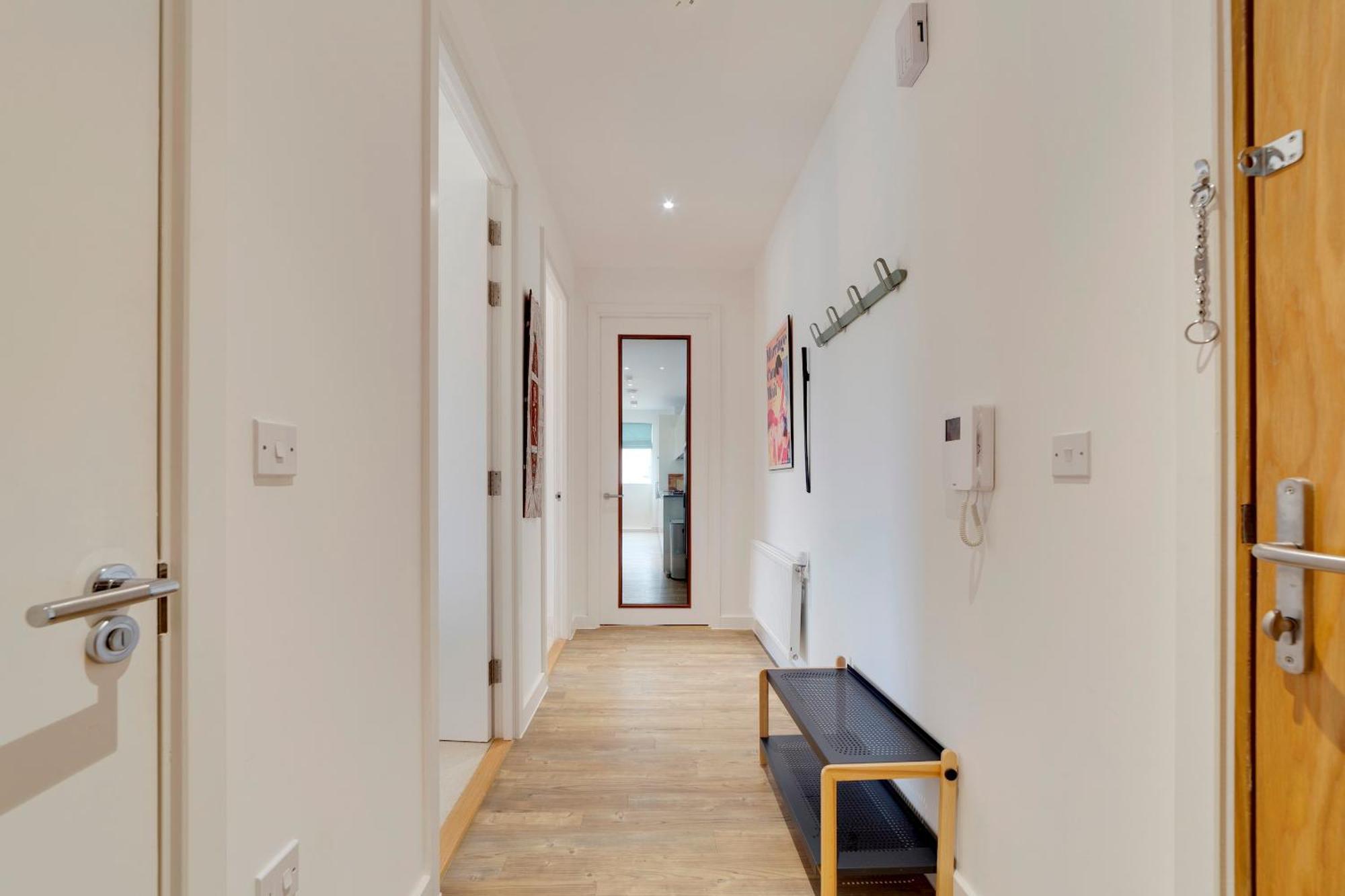 Pass The Keys Stunning And Spacious Modern Flat - Own Car Park CBG Exterior foto
